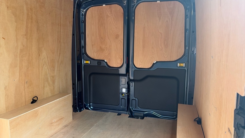 Ford Transit 350 L3 Diesel Fwd 2.0 EcoBlue 165ps H2 Limited Van [Nav] - Image 14