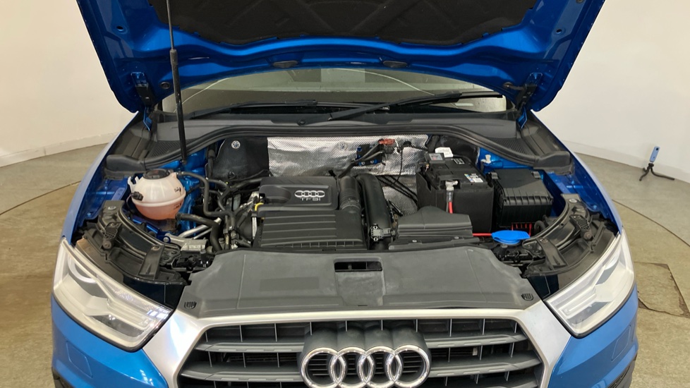 Audi Q3 1.4T FSI Sport 5dr Petrol Estate - Image 8