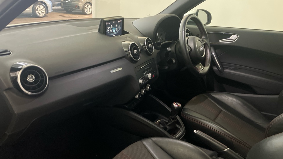 Audi A1 S1 TFSI Quattro Nav 5dr Petrol Hatchback - Image 9