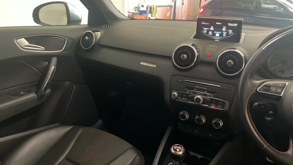 Audi A1 S1 TFSI Quattro Nav 5dr Petrol Hatchback - Image 14