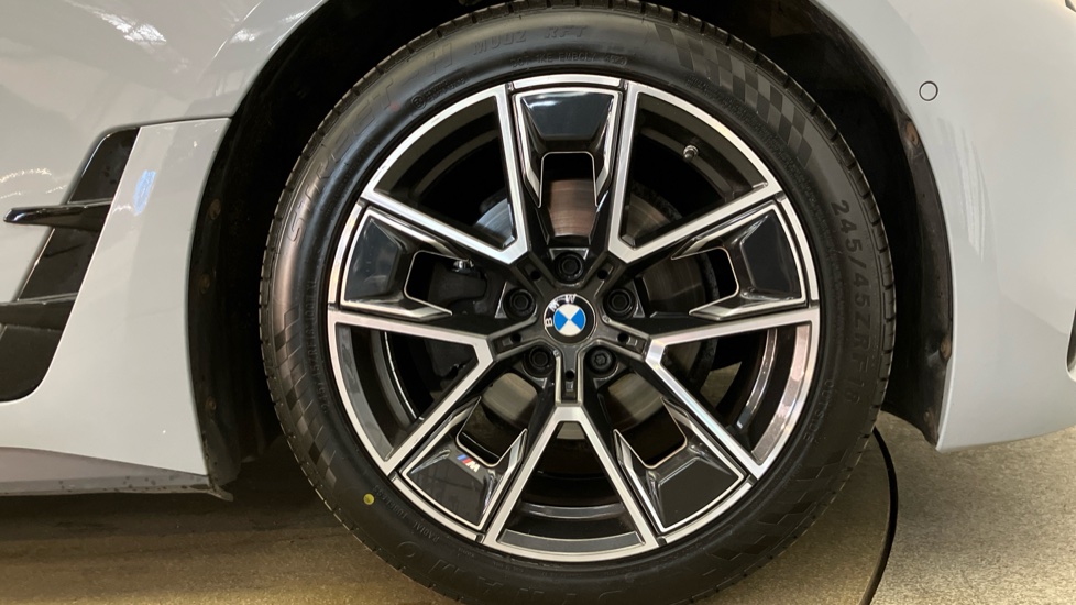 BMW 4 Series 420i M Sport 5dr Step Auto Petrol Hatchback - Image 5