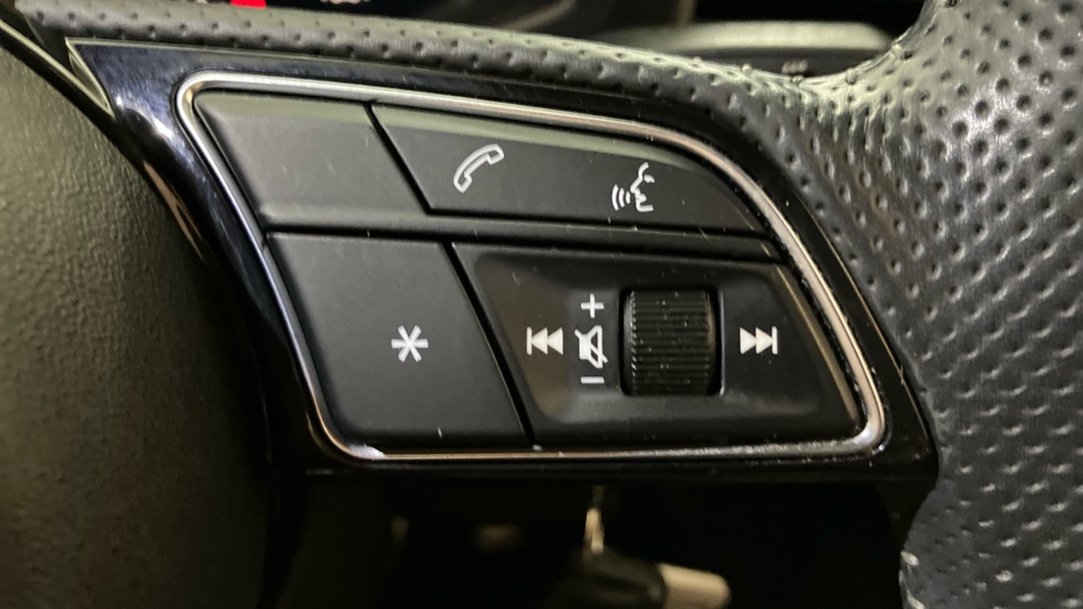 Audi A1 30 TFSI S Line 5dr S Tronic Petrol Hatchback - Image 18