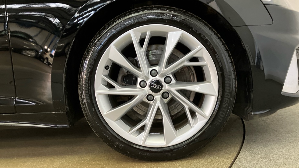 Audi A5 35 TFSI Sport 5dr S Tronic Petrol Hatchback - Image 5
