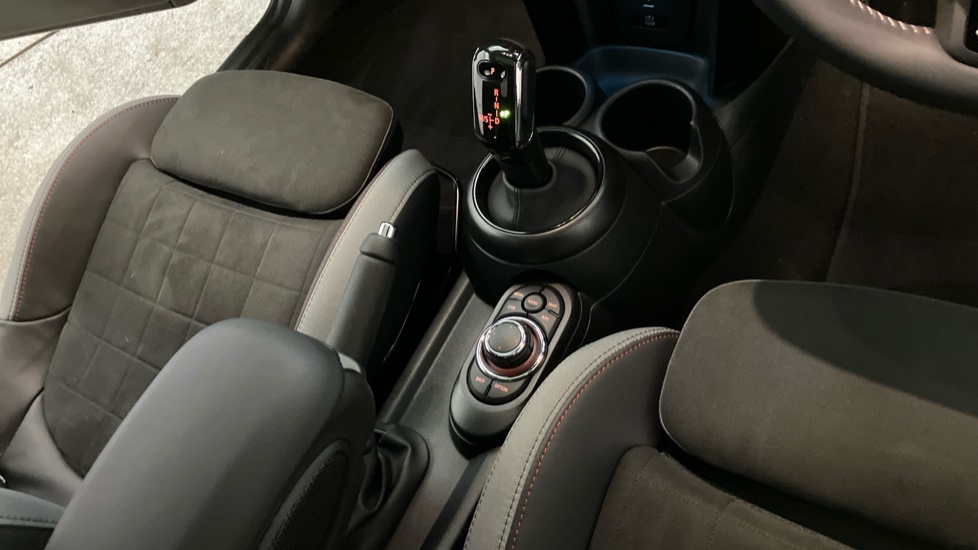 MINI Hatchback 2.0 Cooper S Sport Premium 3dr Auto Petrol Hatchback - Image 14