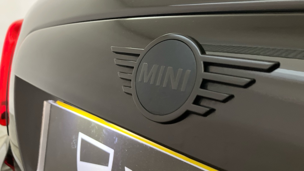 MINI Hatchback 2.0 Cooper S Sport Premium 3dr Auto Petrol Hatchback - Image 26