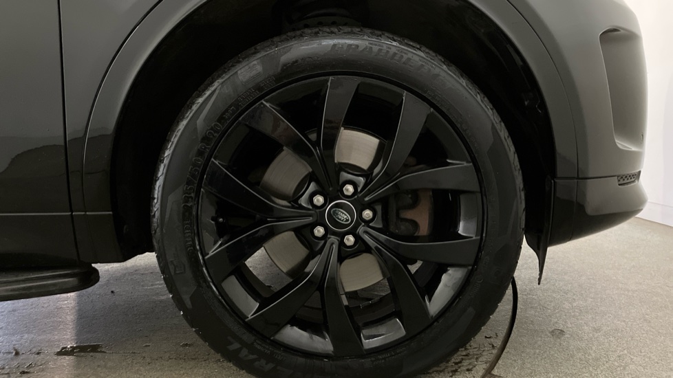 Land Rover Discovery Sport 2.0 D200 Urban Edition 5dr Auto [5 Seat] Diesel Station Wagon - Image 5