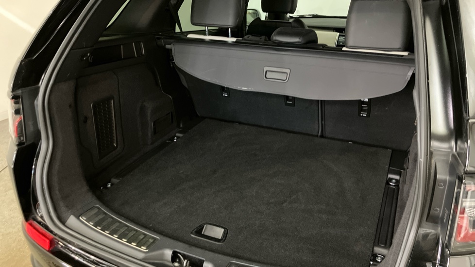 Land Rover Discovery Sport 2.0 D200 Urban Edition 5dr Auto [5 Seat] Diesel Station Wagon - Image 21