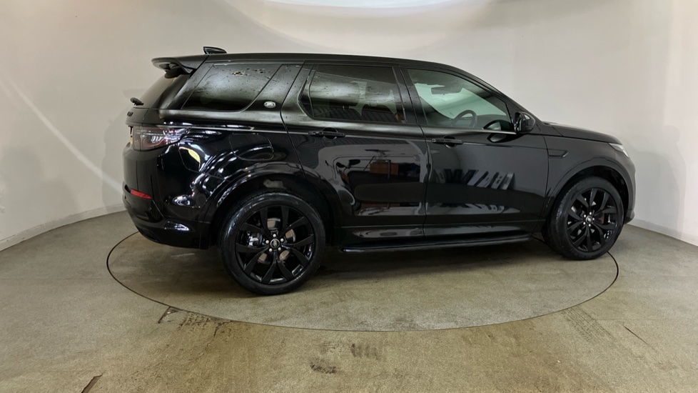 Land Rover Discovery Sport 2.0 D200 Urban Edition 5dr Auto [5 Seat] Diesel Station Wagon - Image 35