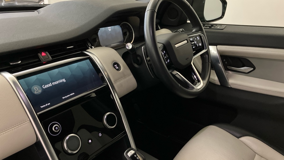 Land Rover Discovery Sport 2.0 D200 Urban Edition 5dr Auto [5 Seat] Diesel Station Wagon - Image 44