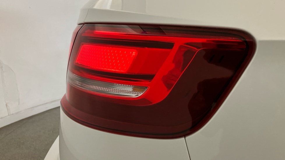 Audi A3 35 TFSI Sport 5dr Petrol Hatchback - Image 22
