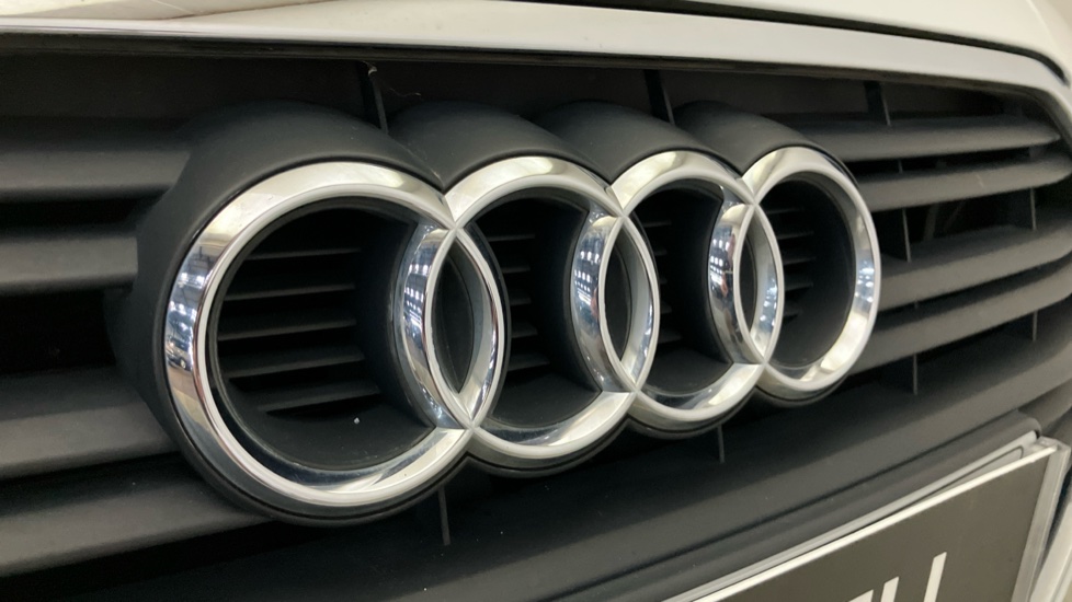 Audi A3 35 TFSI Sport 5dr Petrol Hatchback - Image 25