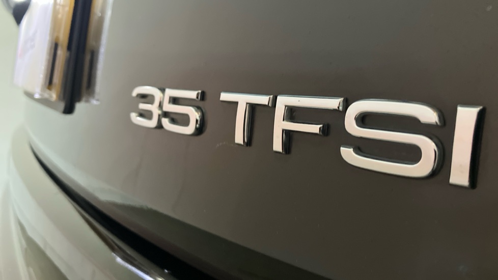 Audi Q2 35 TFSI Sport 5dr Petrol Estate - Image 24