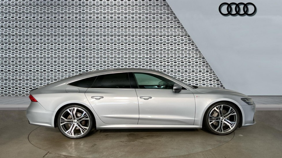 Audi A7 50 TDI Quattro S Line 5dr Tip Auto Diesel Hatchback - Image 4
