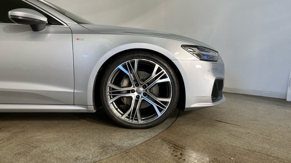 Audi A7 50 TDI Quattro S Line 5dr Tip Auto Diesel Hatchback - Image 5