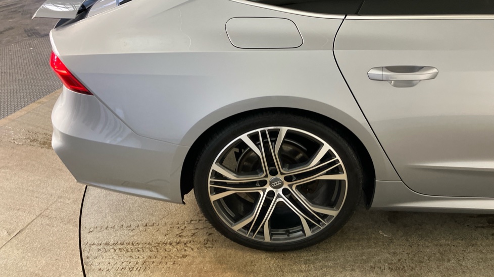 Audi A7 50 TDI Quattro S Line 5dr Tip Auto Diesel Hatchback - Image 28