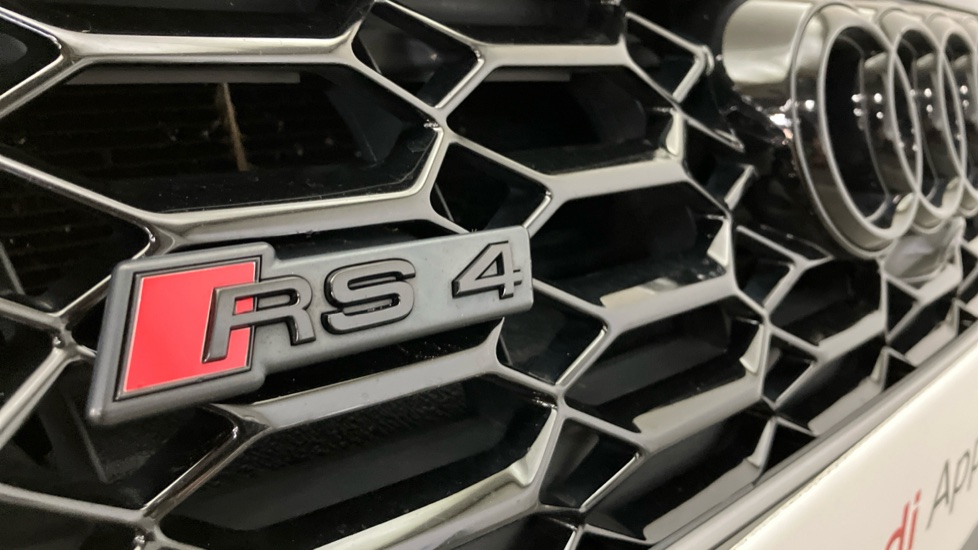 Audi RS4 RS 4 TFSI Quattro Vorsprung 5dr Tiptronic Petrol Estate - Image 40