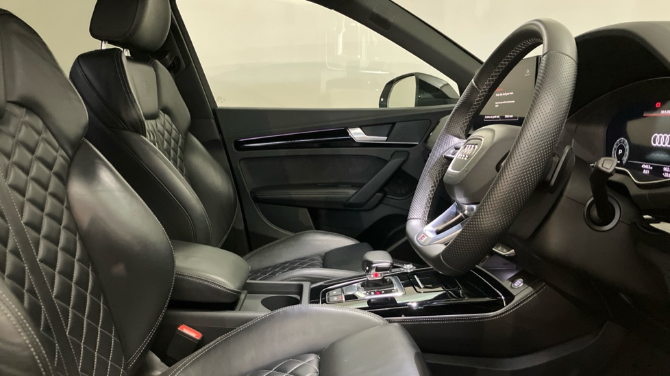 Audi Q5 45 TFSI Quattro Edition 1 5dr S Tronic Petrol Estate - Image 15