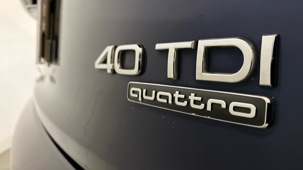Audi Q5 40 TDI Quattro S Line 5dr S Tronic Diesel Estate - Image 28
