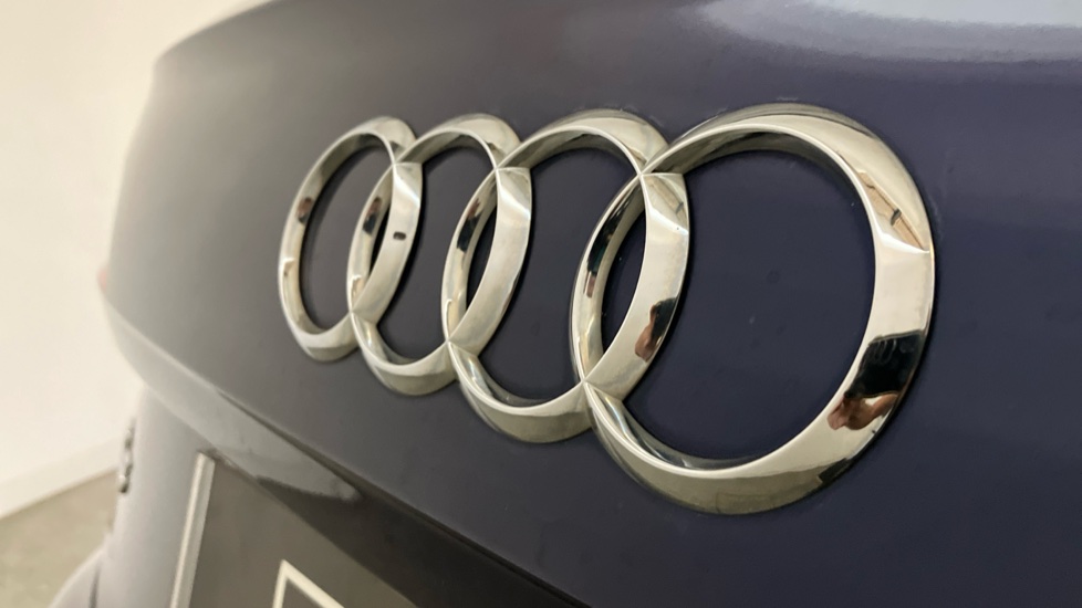 Audi Q5 40 TDI Quattro S Line 5dr S Tronic Diesel Estate - Image 29