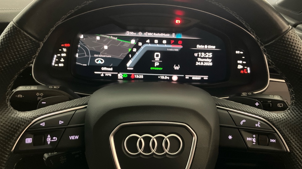 Audi Q7 SQ7 TFSI Quattro Black Ed 5dr Tiptronic Petrol Estate - Image 10