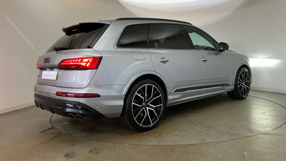 Audi Q7 SQ7 TFSI Quattro Black Ed 5dr Tiptronic Petrol Estate - Image 40
