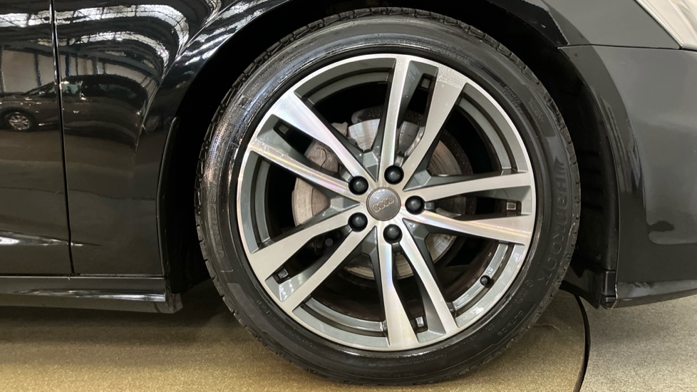 Audi A6 40 TDI S Line 5dr S Tronic Diesel Estate - Image 5