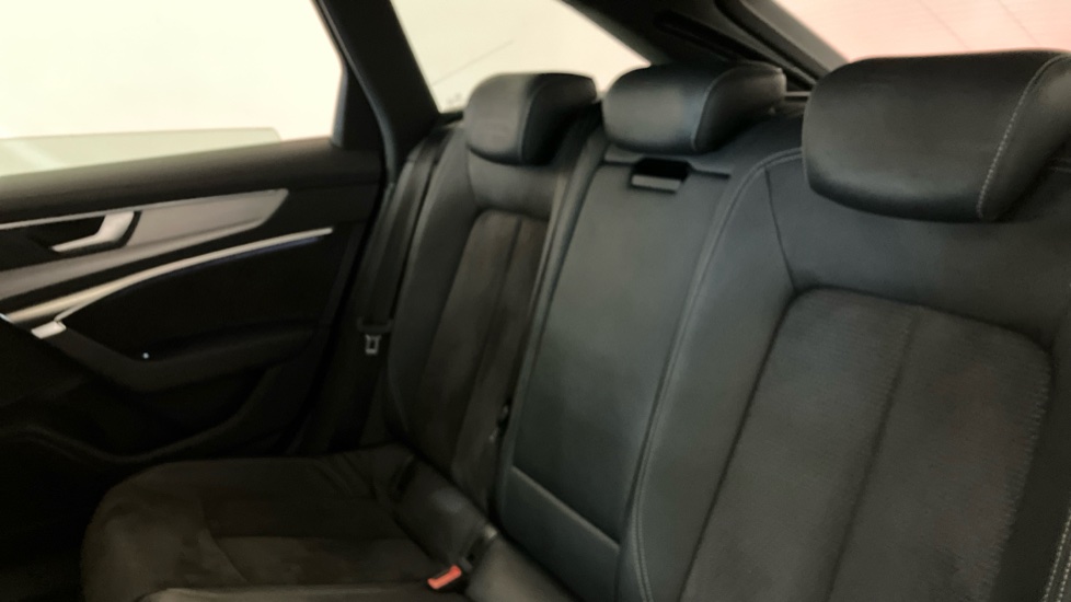 Audi A6 40 TDI S Line 5dr S Tronic Diesel Estate - Image 16