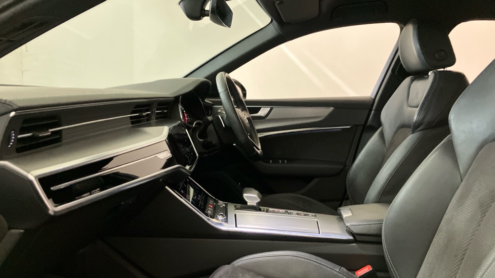Audi A6 40 TDI S Line 5dr S Tronic Diesel Estate - Image 23
