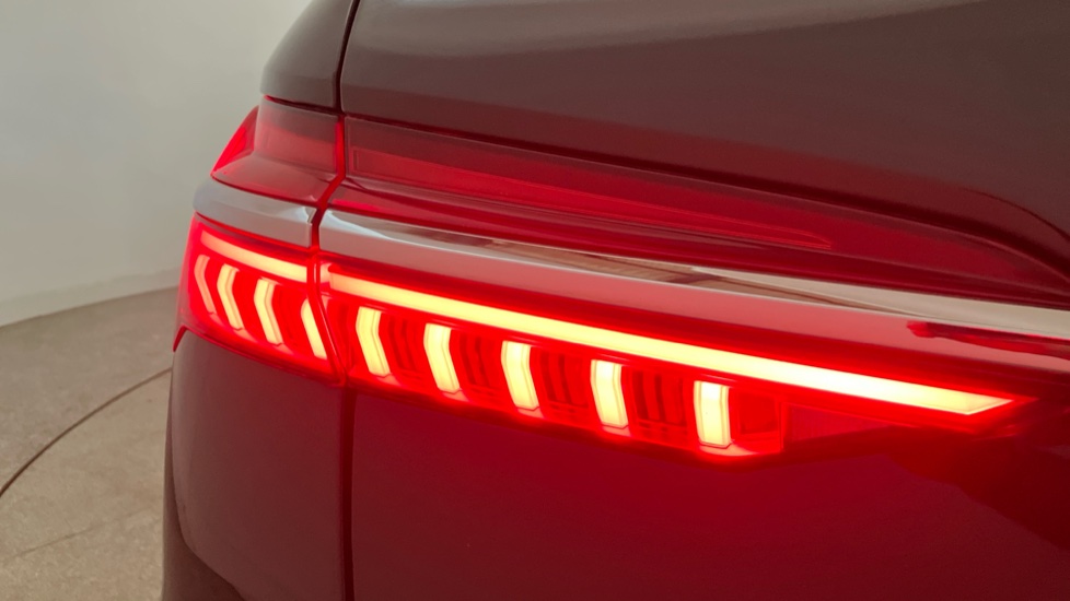 Audi A6 40 TDI S Line 5dr S Tronic Diesel Estate - Image 28