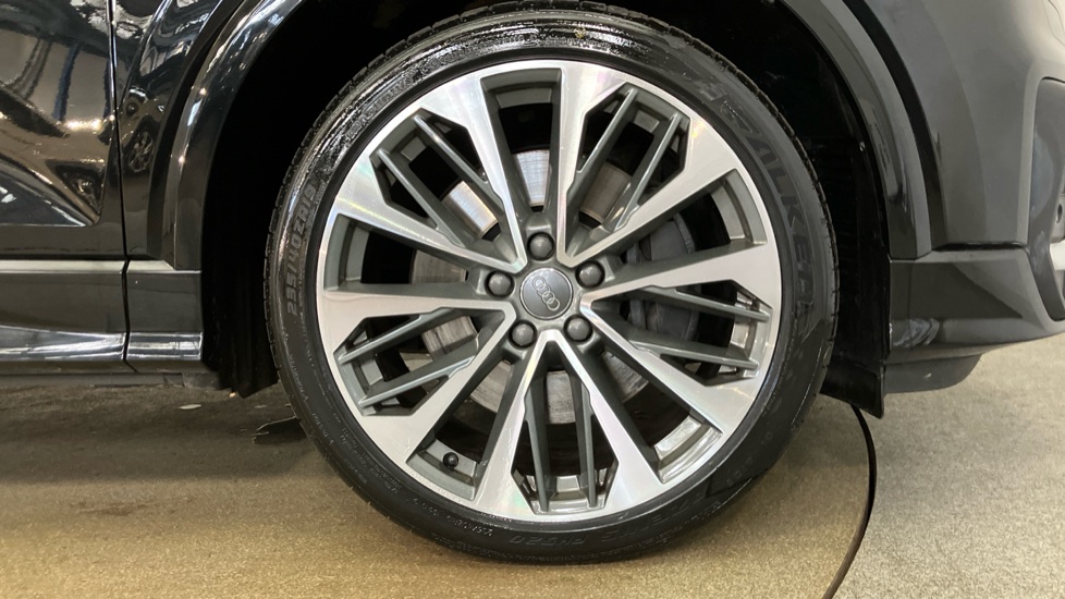 Audi Q2 SQ2 Quattro 5dr S Tronic Petrol Estate - Image 5