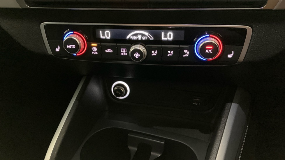 Audi Q2 SQ2 Quattro 5dr S Tronic Petrol Estate - Image 13