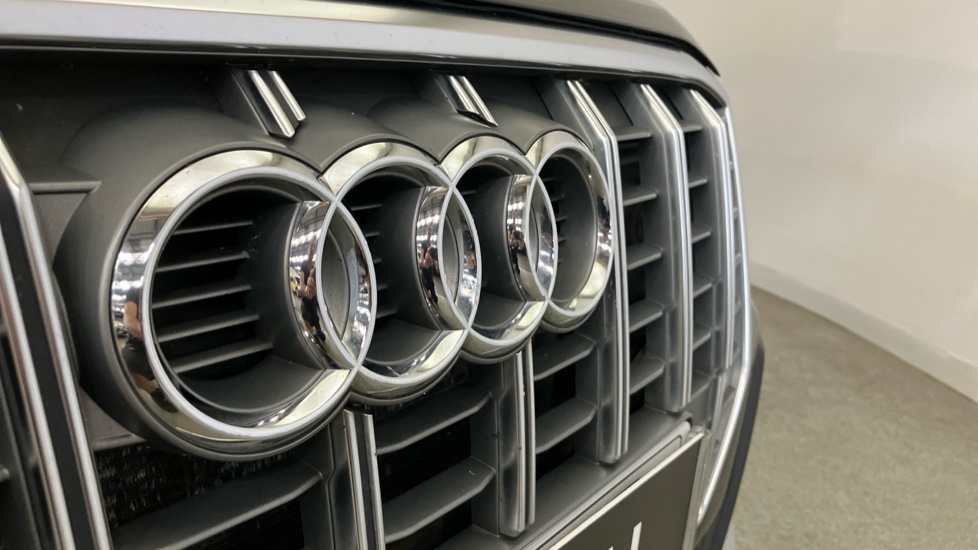 Audi Q2 SQ2 Quattro 5dr S Tronic Petrol Estate - Image 31