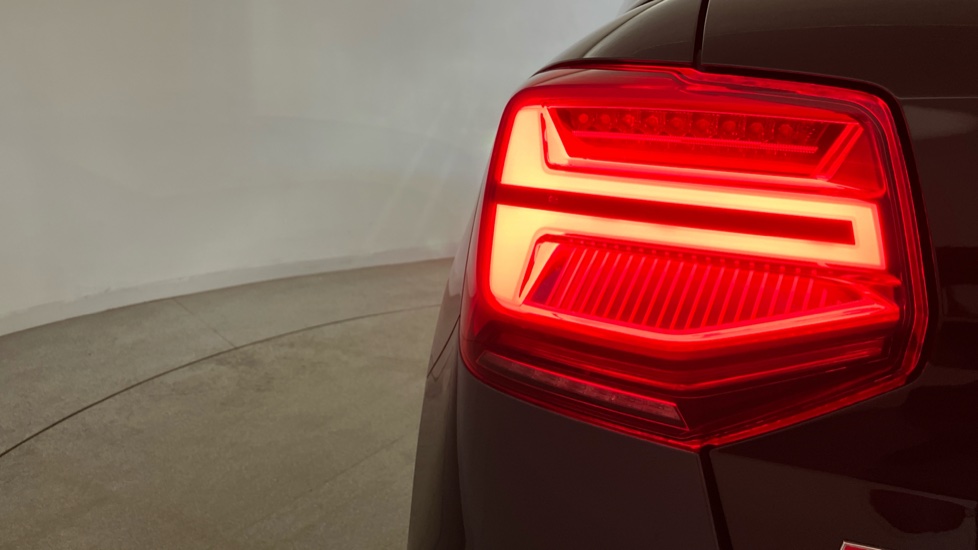 Audi Q2 SQ2 Quattro 5dr S Tronic Petrol Estate - Image 33