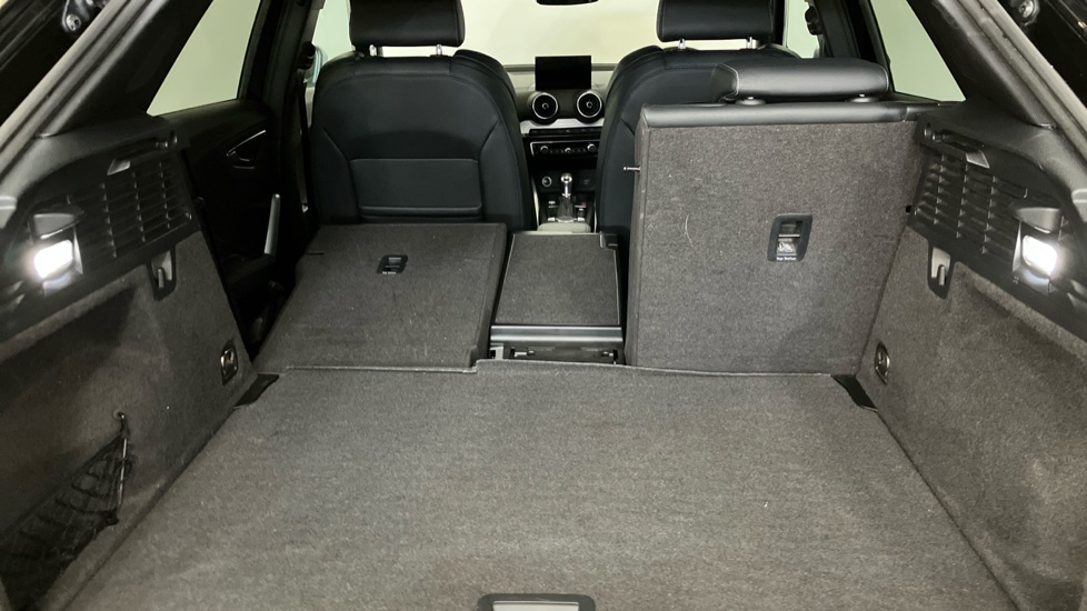 Audi Q2 SQ2 Quattro 5dr S Tronic Petrol Estate - Image 37