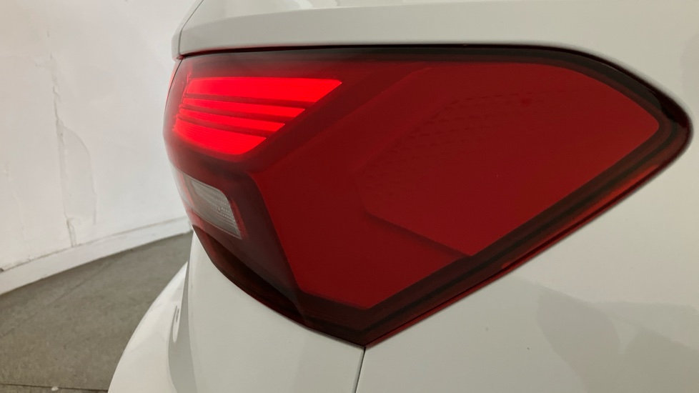 Audi A3 35 TFSI Sport 5dr S Tronic Petrol Hatchback - Image 24