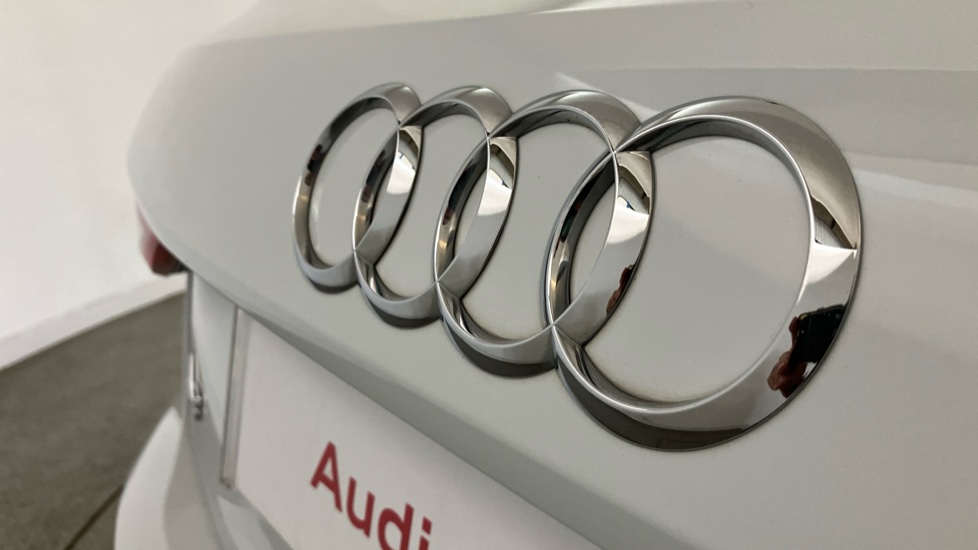 Audi A3 35 TFSI Sport 5dr S Tronic Petrol Hatchback - Image 33