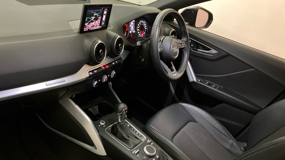 Audi Q2 2.0 TDI Quattro S Line 5dr S Tronic Diesel Estate - Image 2