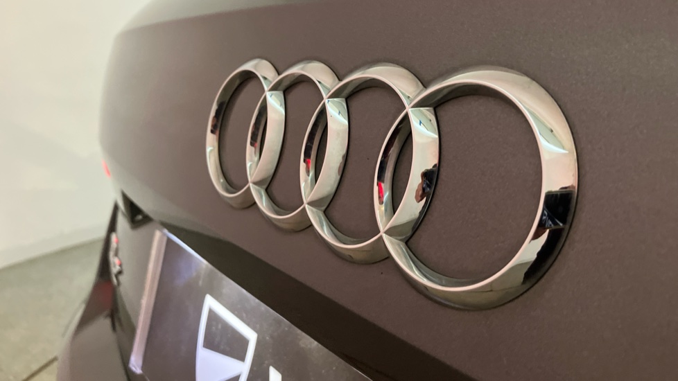 Audi Q2 2.0 TDI Quattro S Line 5dr S Tronic Diesel Estate - Image 27
