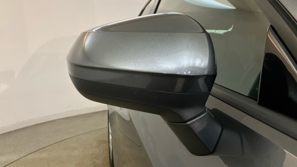Audi Q2 2.0 TDI Quattro S Line 5dr S Tronic Diesel Estate - Image 29