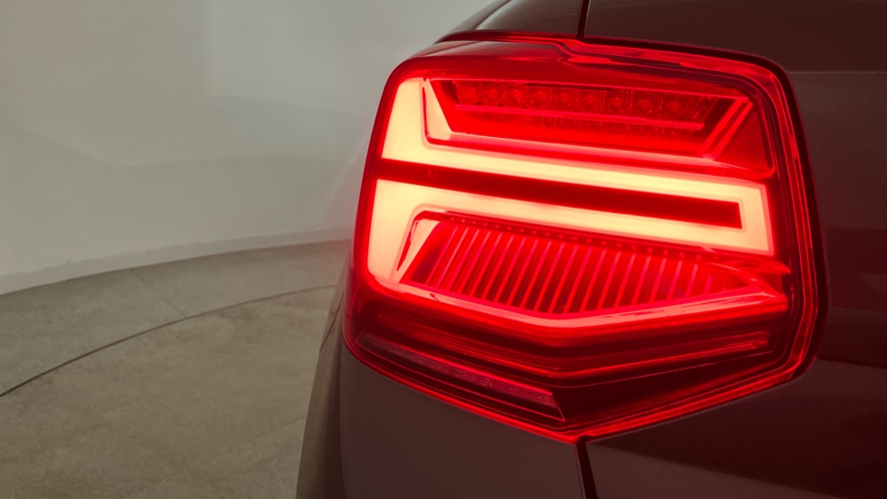 Audi Q2 2.0 TDI Quattro S Line 5dr S Tronic Diesel Estate - Image 30