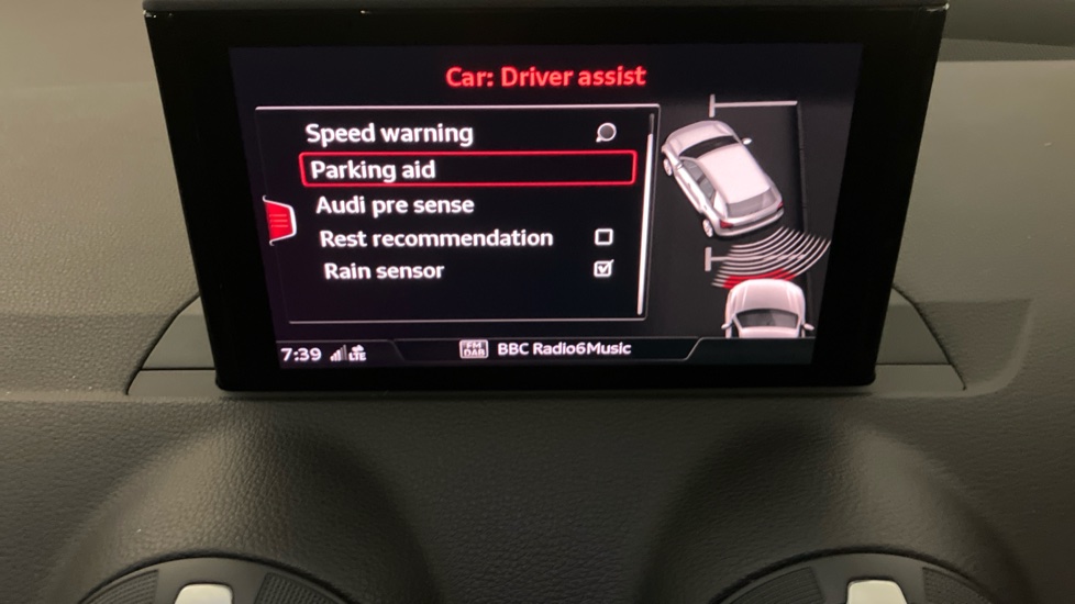 Audi Q2 2.0 TDI Quattro S Line 5dr S Tronic Diesel Estate - Image 37