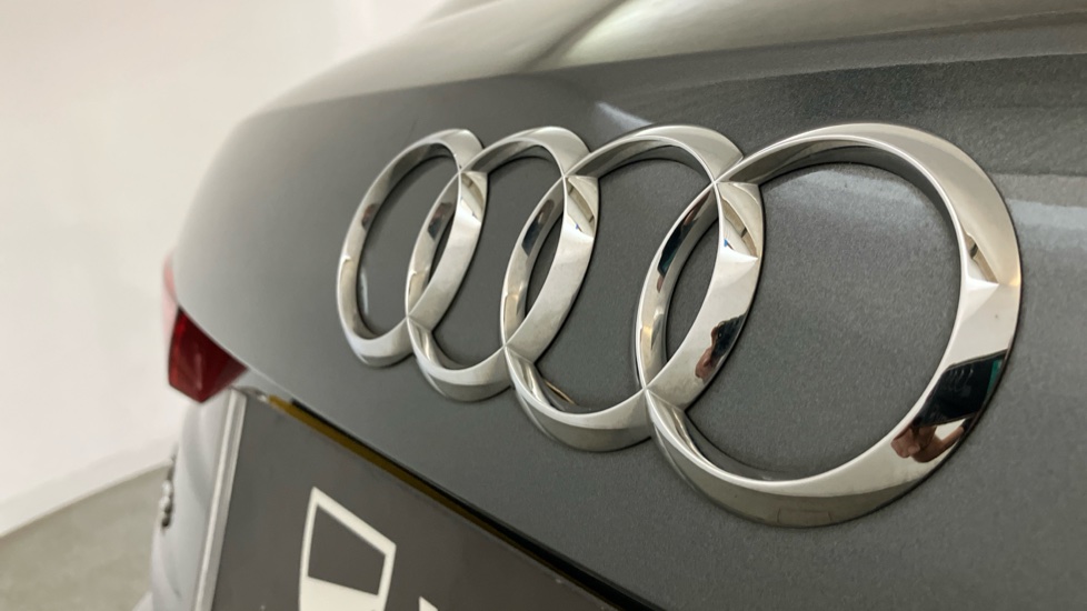 Audi Q3 40 TFSI Quattro S Line 5dr S Tronic Petrol Estate - Image 30