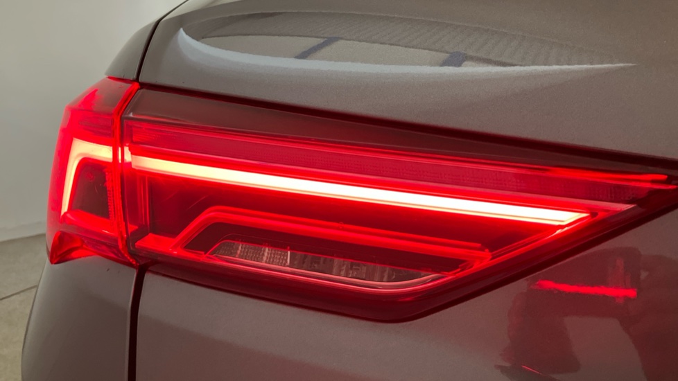Audi Q3 40 TFSI Quattro S Line 5dr S Tronic Petrol Estate - Image 33