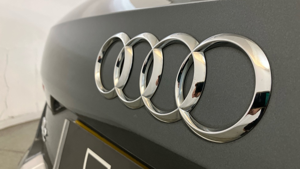 Audi Q2 1.4 TFSI S Line 5dr Petrol Estate - Image 26