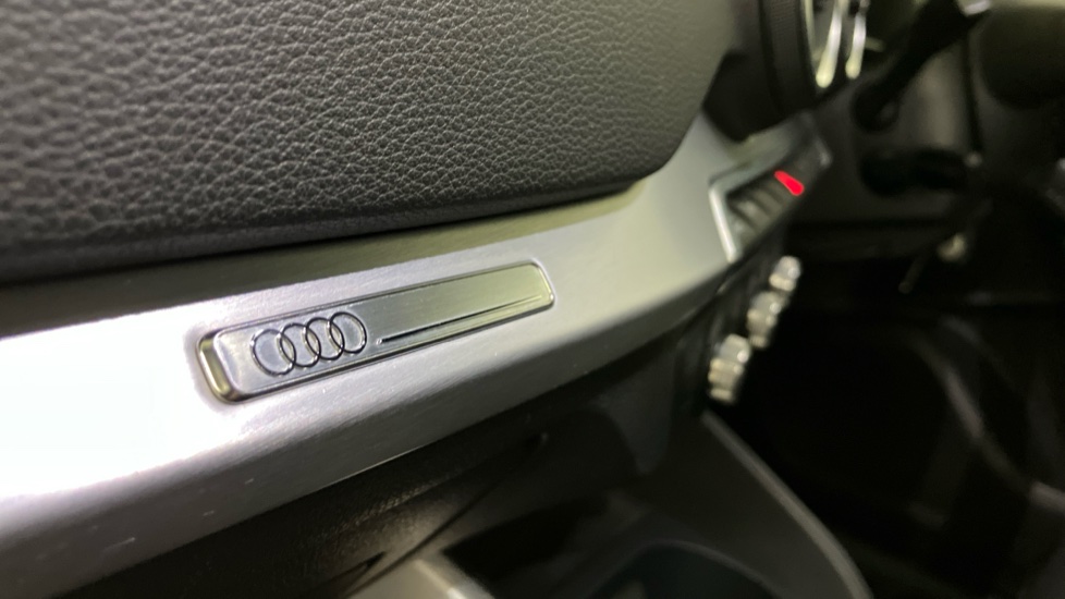 Audi Q2 1.4 TFSI S Line 5dr Petrol Estate - Image 42