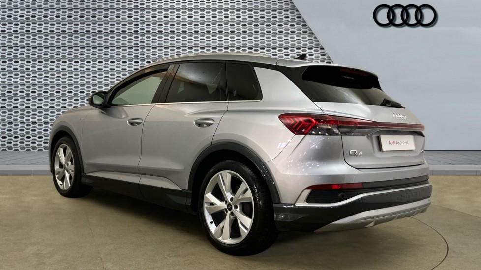 Audi Q4 e-tron 150kW 40 82kWh S Line 5dr Auto Electric Estate - Image 3