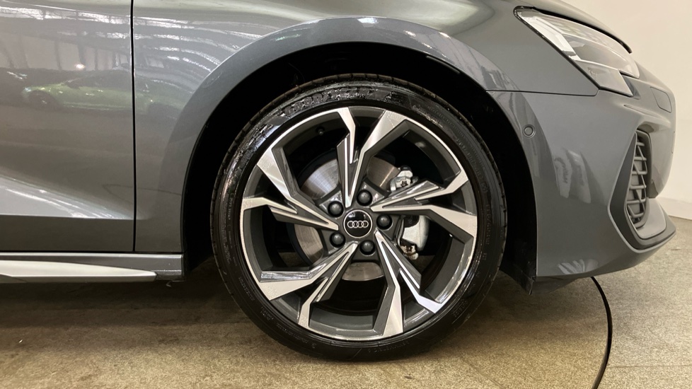 Audi A3 35 TFSI S Line 5dr S Tronic Petrol Hatchback - Image 5