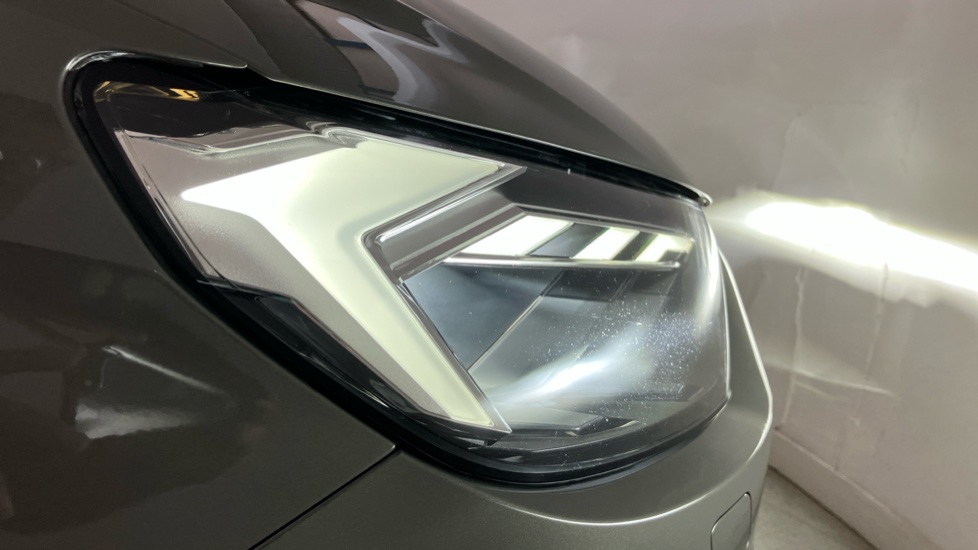Audi A1 35 TFSI S Line 5dr S Tronic Petrol Hatchback - Image 34