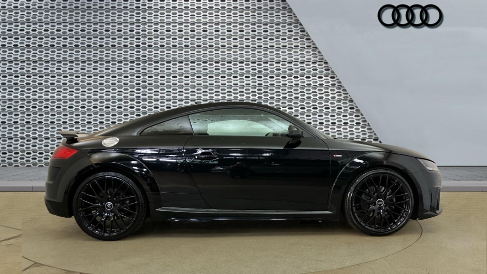 Audi TT 40 TFSI Black Edition 2dr S Tronic [Tech Pack] Petrol Coupe - Image 4