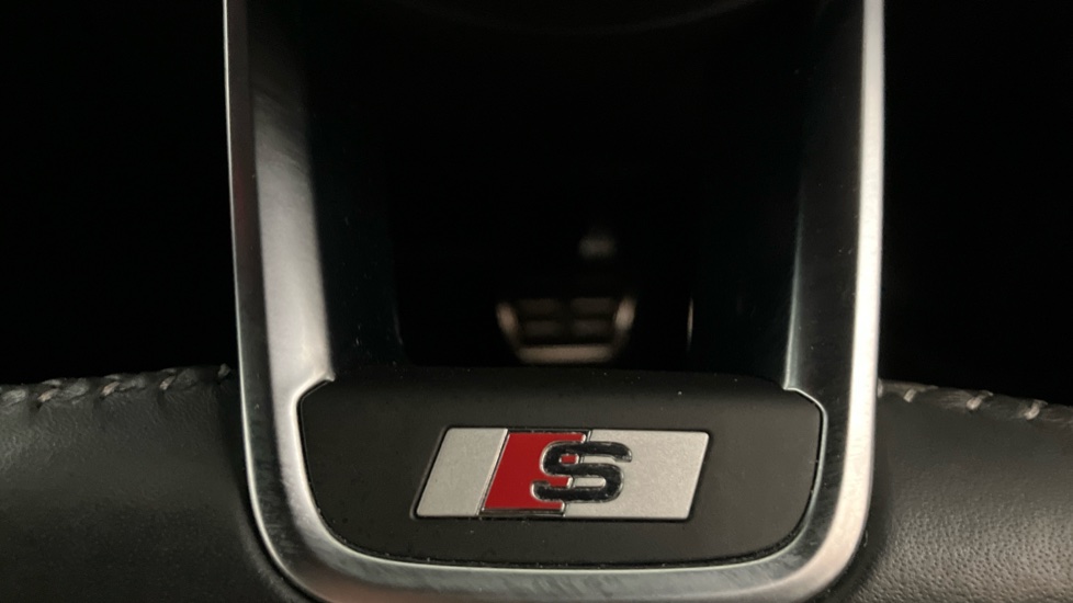 Audi TT 40 TFSI Black Edition 2dr S Tronic [Tech Pack] Petrol Coupe - Image 21